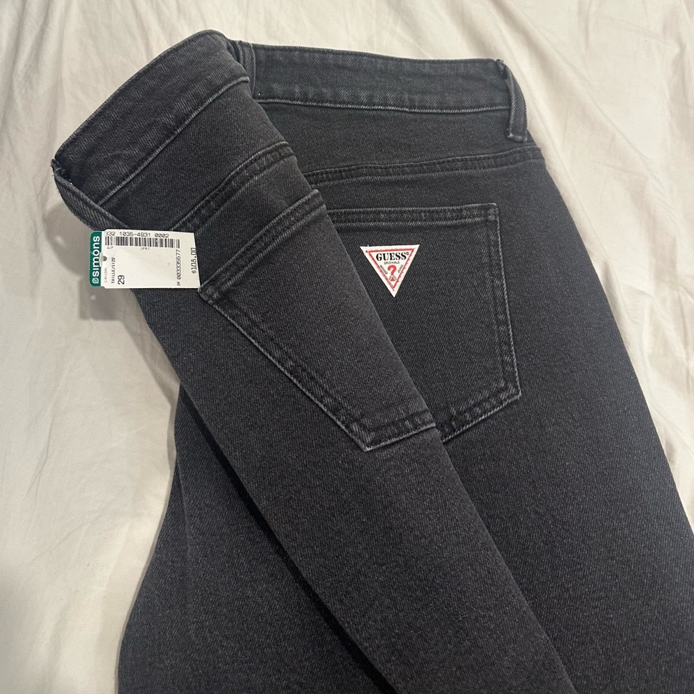 GUESS Women's Dark Gray Skinny Jeans